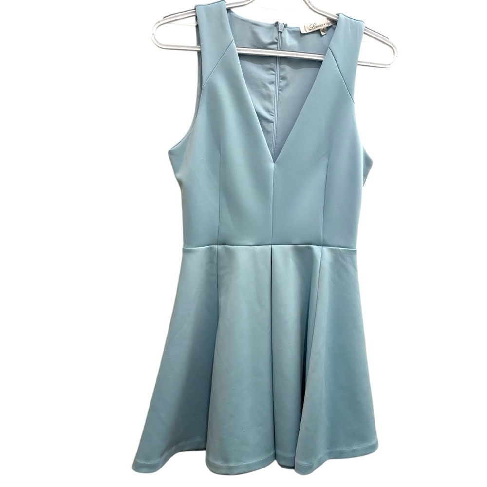 Lovers + Friends light baby blue v neck fit & flare cocktail dress